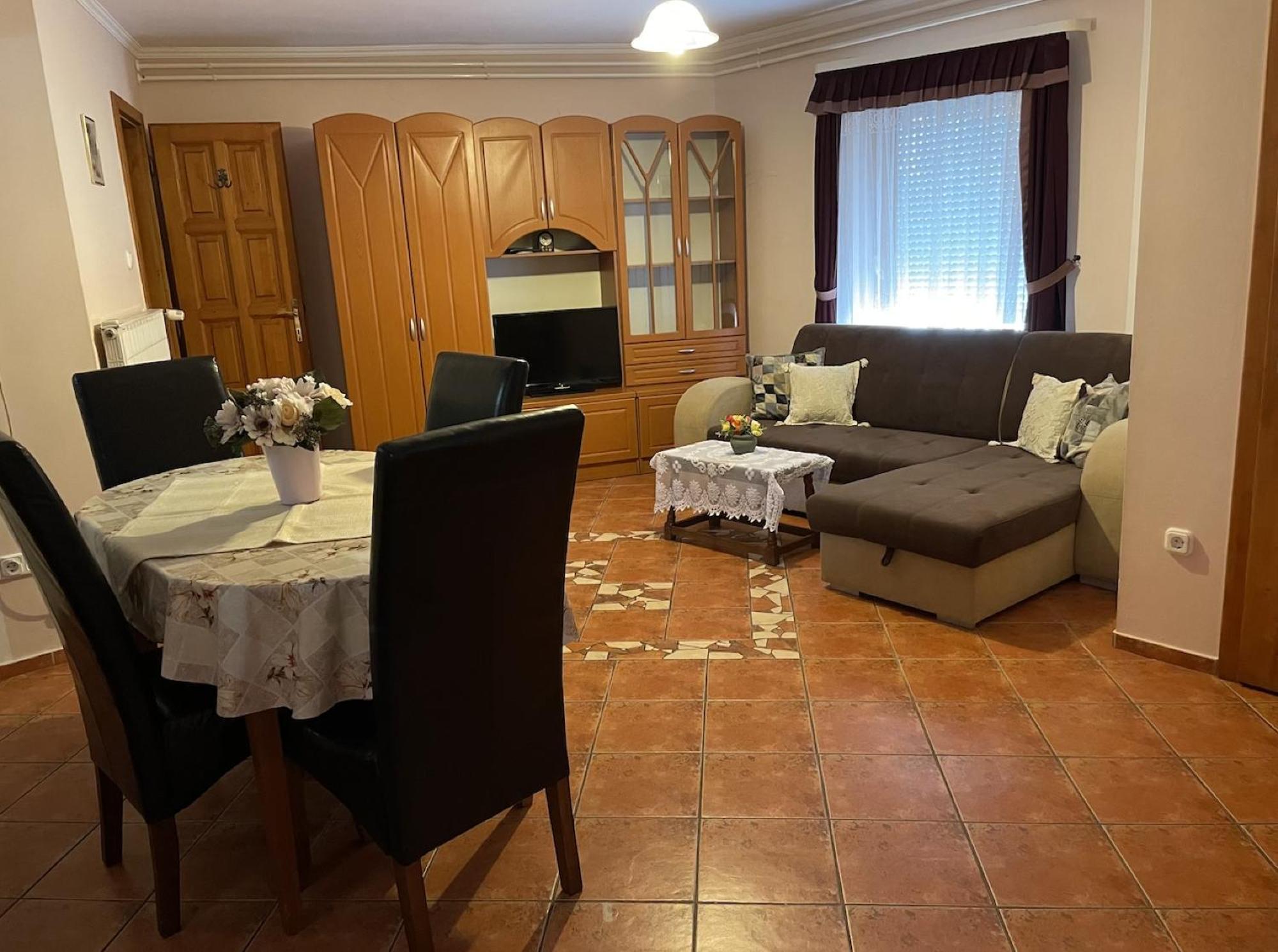 Rozmann Family Panzio & Apartmanhaz Sárvár Buitenkant foto