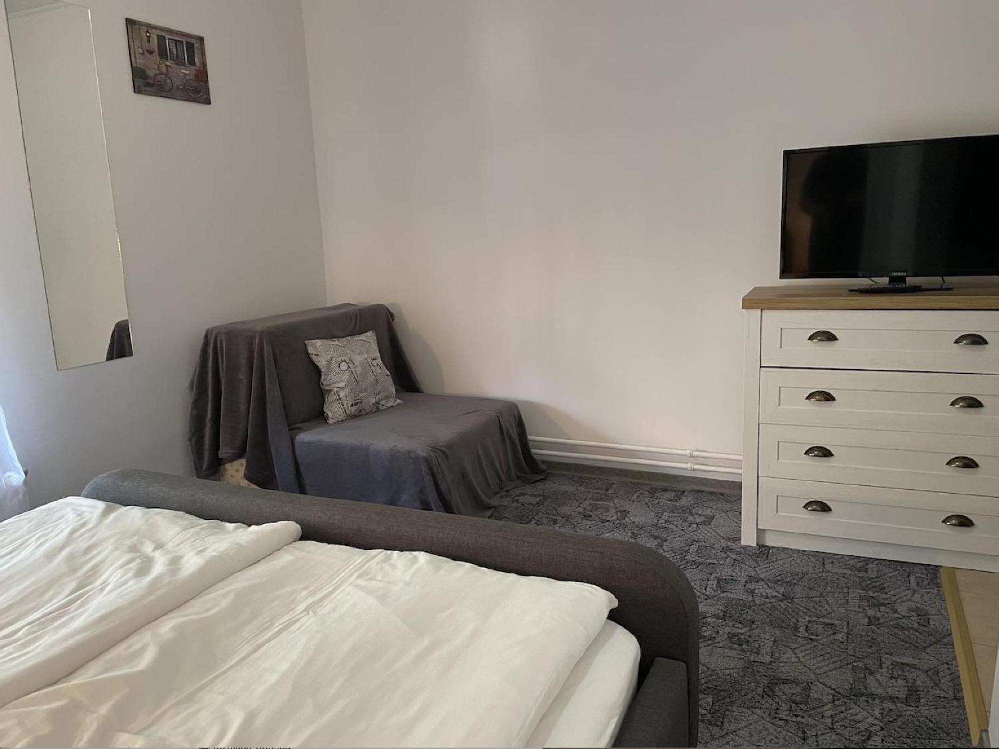 Rozmann Family Panzio & Apartmanhaz Sárvár Buitenkant foto