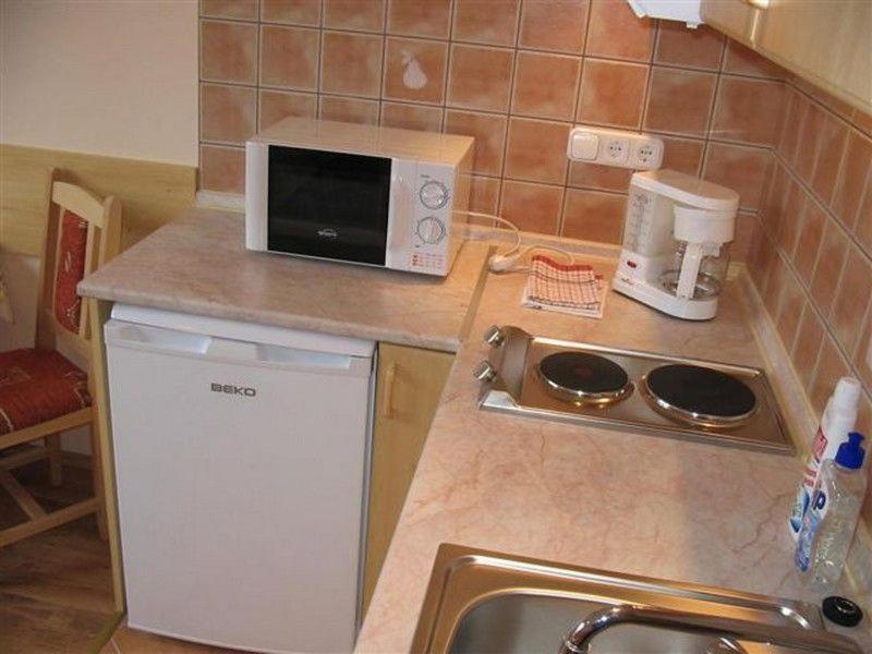 Rozmann Family Panzio & Apartmanhaz Sárvár Buitenkant foto